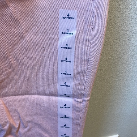 Women’s Old Navy size 4 light pink boyfriend mid rise jeans - Picture 4 of 8